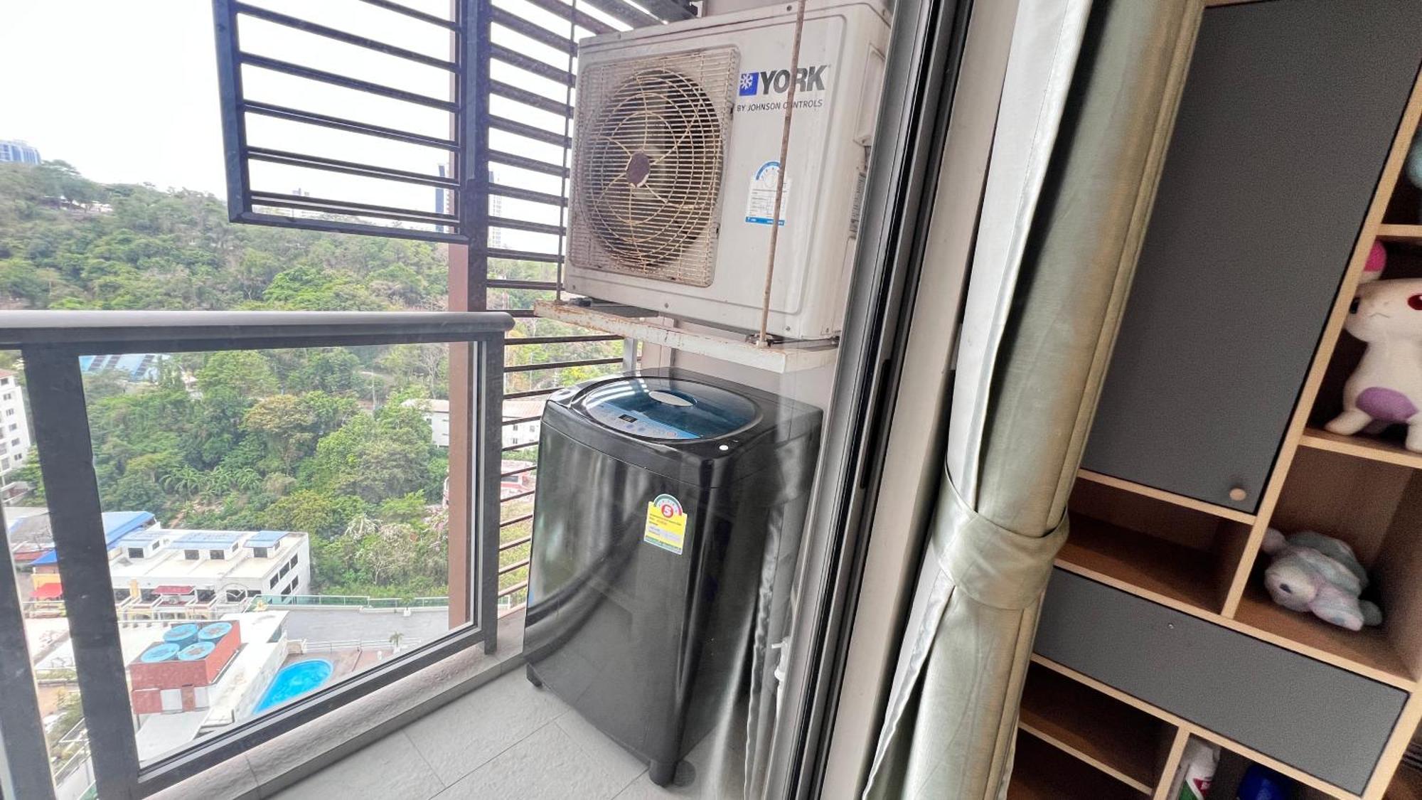 Walking Street Unixx Condo Beautiful Sea View Pattaya Extérieur photo